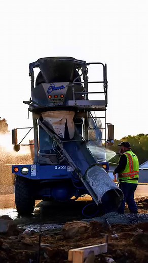 CAT 563 Vibratory Compactor getting its crush on. Thank you Love it Or Crush It! #catequipment #crushit #oddlysatisfyingvideo #pineapplecrush #pumpkinsmash #limejuice #asmrfood #satisfyingasmr #constructionequipment #rollingover #crushingit #pineapplejuice #fruitninja #howwedoit #destroying | Team Elmers | North Michigan Concrete Asphalt Excavation Crane & Rigging