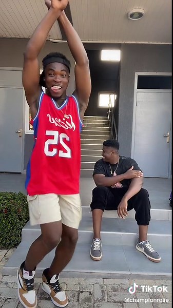 I wont be surprised if ths video gets alot of views😃 w/ @Quables #balanceitchallenge #championrolie #fyp