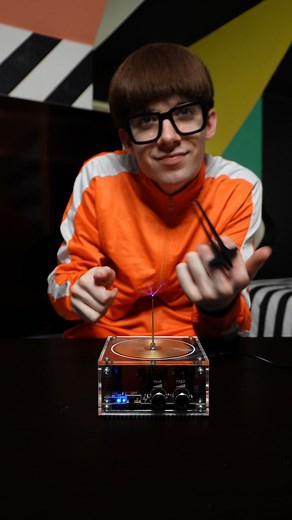 20M views · 72K reactions | Electric speaker | Vector | Facebook