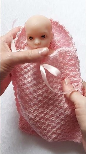 Knitted Doll Cocoon Pattern for 9" Dolls. Beginner Friendly #knitting #dolls #pattern #shorts