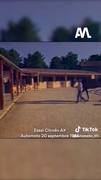 Instant Vintage Automoto : Retour sur l'essai de la Citroën AX en 1986 ! 🛞