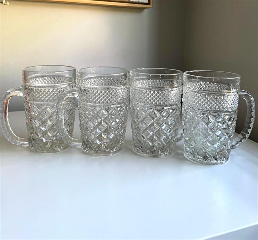 Vintage Anchor Hocking Wexford Glass Beer Mug Set of 4, Handled Diamond Cut Beer Mugs - Etsy