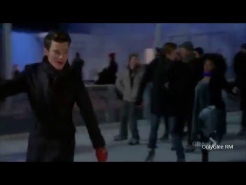 GLEE "White Christmas" (Full Performance)| From "Glee, Actually"