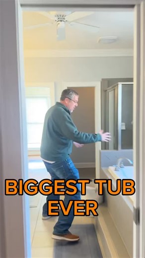 Rowland & The Home Sales Team on Instagram: "🏡 Listed in Trent Woods! 808 Llewellyn Drive — tucked on a quiet cul-de-sac in the highly desirable Haywood Creek Landing community, this beautiful brick home has the space, flow, and features you’ve been waiting for. ✨ Highlights you’ll love: • 4 bedrooms | 3.5 baths with an incredible entertaining floor plan • Spacious living room with 11’ ceilings + tons of natural light • Chef’s kitchen with granite countertops, island, pantry, & stainless applia