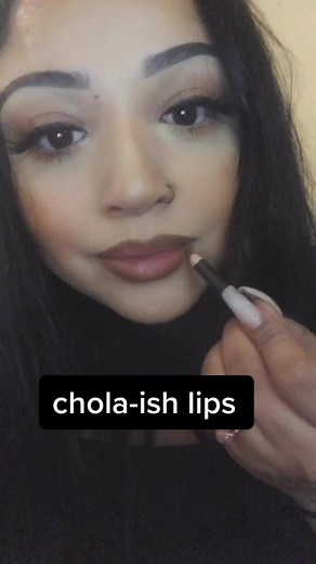 Chola Lips Makeup Tutorial: Step-by-Step Guide