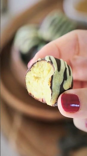 Cacao Fruit Chocolate Mango Truffles