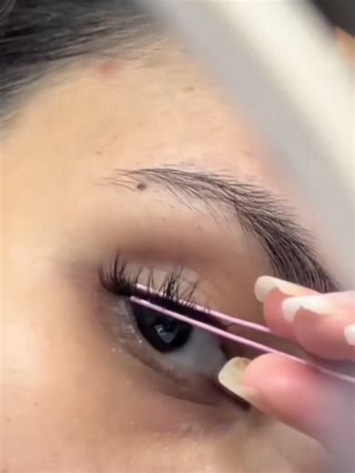5D Cluster Lashes Tutorial for Lash Artists