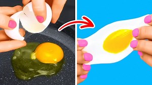 341K views · 1.5K reactions | Satisfying slime hacks you might want to try.  | 5-Minute Crafts Teens | Facebook