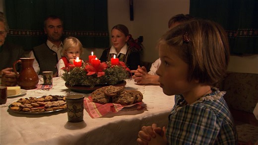 To celebrate the season, I’m sharing clips, extras, and behind-the-scenes notes from my classic one-hour special, “Rick Steves’ European Christmas.” Tonight, we travel to Austria, where the festive swirl of heartwarming sights, sounds, and smells of Christmas abound. This is where the season’s most-loved carol, “Silent Night,” was first performed over 200 years ago. We knew that filming an intimate family Christmas feast would not necessarily come out natural and fun-loving on TV, so we filmed t