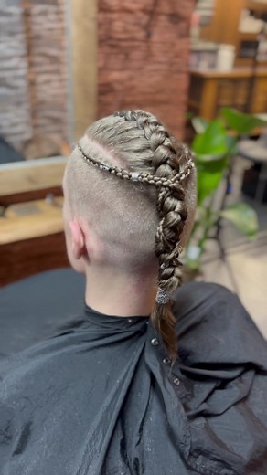 Viking Braid Tutorial: Step-by-Step Guide for a Norse-inspired Hairstyle