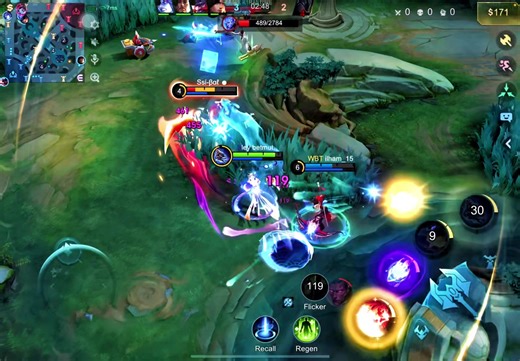 Lunox Gameplay with Unique Combos