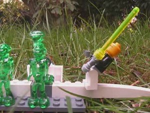 LEGO VS MARTIENS EPISODE 1