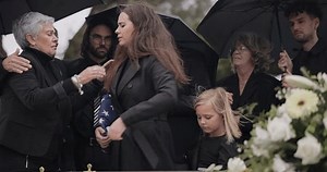 Funeral Crying Family People Hug Grief Stock Footage Video (100% Royalty-free) 1107873671 | Shutterstock