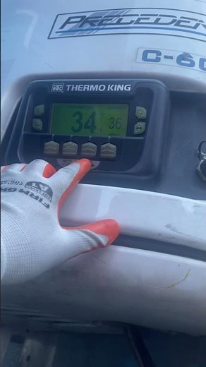 How to set reefer temperature #CDL #refer #thermoking #trucking ￼#RusTheMadTrucker