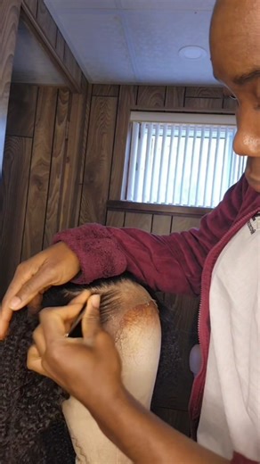 La customisation est la base d'une belle pose perruque | AKELbeauty