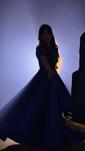 OQSHOM LIBOSLARI | PROKAT | QARSHI on Instagram: "@aleksa__amanova ning tug’ligan kunlari uchun ajoyib libos. Ishonch uchun rahmat. Sizga ham fotosessiyalar, to’y va marosimlar uchun liboslar kerak bo’lsa. Ushbu raqamlarga murojaat qiling: +998 90 342-55-35; +99890 863-77-36"