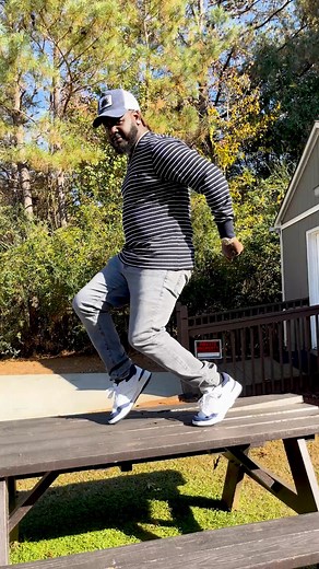 1.5M views · 32K reactions | I don’t think anyone can do this dance better than me  RIPeeWee #thatshowweballin | T-Pain | Facebook