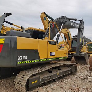 [Hot Item] Original Used Excavator Volvo Ec210blc Sweden Made 99%New Used Excavadora Volvo 210 Crawler Excavator Volvo Excavators Ec210 290 360 480 Large Korea Diggers