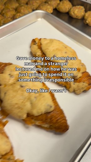 9.6K views · 6 comments | Just sharing a little out of my “SOMETHING SWEET TREAT” budget 縷 | The Cookie Boss | Facebook