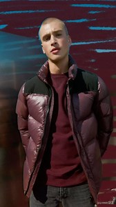 28 reactions | Layer up! Upgrade your winter wardrobe with this versatile Puffer Jacket, who can transform to the perfect puffer Bodywarmer. | Airforce | Facebook