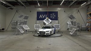 Das autonome Fahren wird in unserer Region ein immer größeres Thema. Aber wie genau funktioniert das eigentlich und welche Arbeitsschritte sind dazu erforderlich? Wir durften mit der Kamera bei einem Technologieunternehmen in Roding hinter die Kulissen blicken. | TVA - Fernsehen für Ostbayern