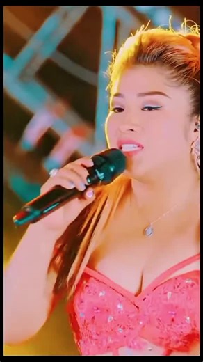 Videos de súper music (@lanuevagenera) con “sonido original - •ＬＯＢＯ_ＭＵＳＩＣ•”