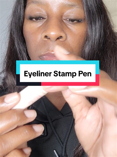 Perfect Winged Eyeliner Made Easy with Eyeliner Stamp