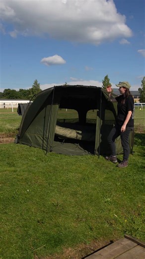 ✨ 🙌 Amanda got to test and spend the night in the NEW and improved Sonik AXS V2 Bivvy! These are her favourite features from the upgrade... 💪 Check it out here ➡️ https://bit.ly/4cG3ssx #AnglingDirect #SonikAXSBivvy #NewBivvy #CarpFishing | Angling Direct