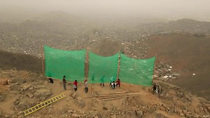 Peru's water shortage: Meet the fog-catchers of Lima