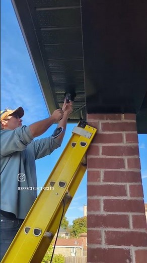 soffit potlight installation