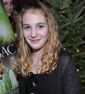 Sophie Nélisse sera honorée aux Hollywood Film Awards  - Hollywoodpq.com