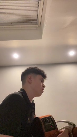 Irish Music Guitar Cover of Caledonia