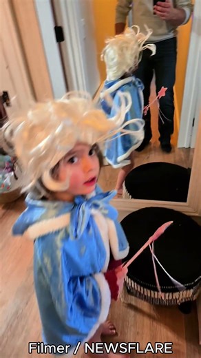 "Temu Elsa" Crisis: Toddler’s Brutally Honest Mirror Moment