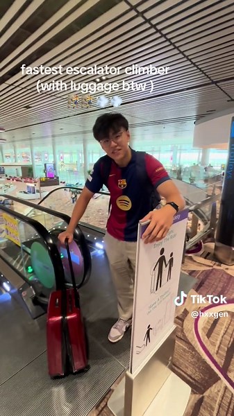 Video của hxgen (@hxxgen) với bản nhạc White Tee - Summer Walker & NO1-NOAH