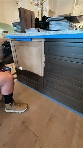 Efektívne laserové pulzové čistenie, rieši problém s olejovými škvrnami