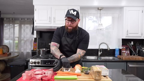 How to make restaurant-quality beef short ribs at home