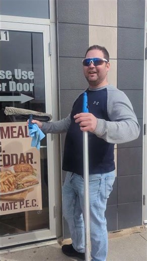Cleaning Windows at a Pancake House 🧼 #breezy #shine #windowcleaning #satisfying #oddlysatisfying