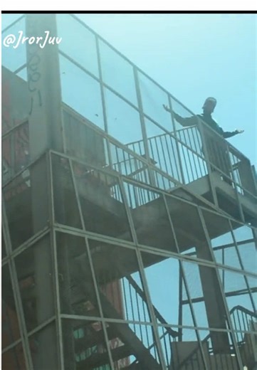 Emptying the old vault #ukrap #lyrics #JUVI #ukdrill #ukdrillinstrumental