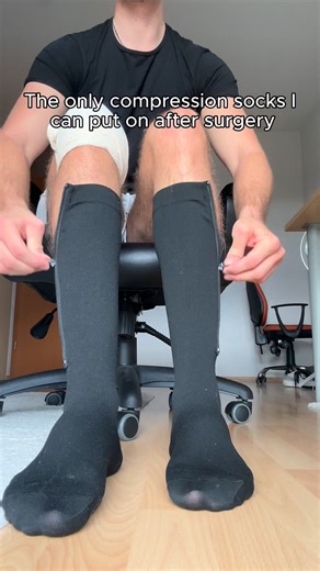 The easiest compression socks to put on after surgery🧦 | Zippra