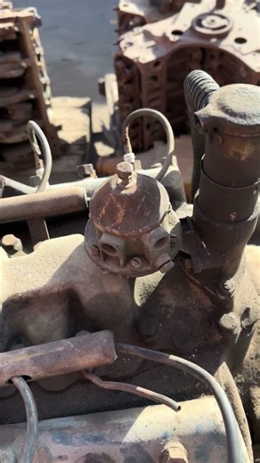 The last 21 stud flathead: A look inside a 1937 Ford V8 refresh