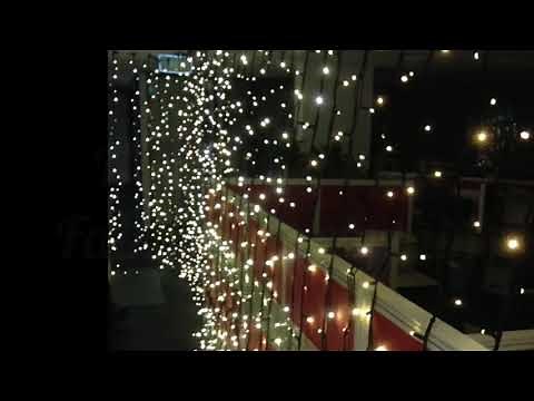 How to set up a fairy light curtain in under 15 minutes