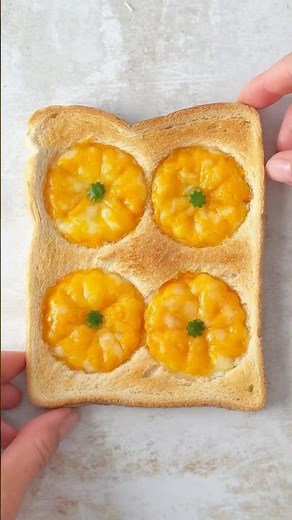 Pumpkin Cheese on Toast! 🎃