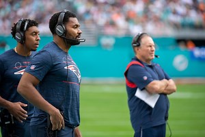 Pete Davidson gets tackled by Jerod Mayo in Super Bowl commercial taking on food waste