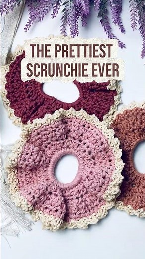 The PRETTIEST Crochet Scrunchies Tutorial