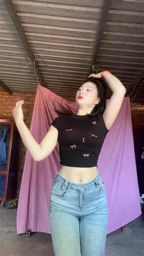 @JIM YI @9 @Sim Kimmouy #JinYi #Jinyiឡេញីឈ្មោល#ឡេក្រហម ❤️❤️