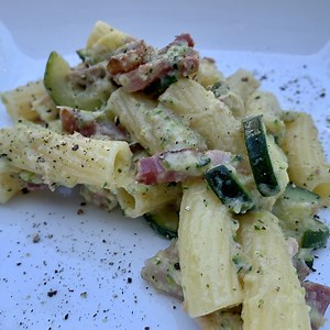 Pasta Bacon Zucchini - Italian Food Boss