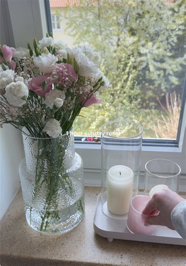 nothing better than starting the new week with a fresh clean room🪽🎀🫧 #sundayreset #resetwithme #resetroutine #cleaning #sundayresetwithme