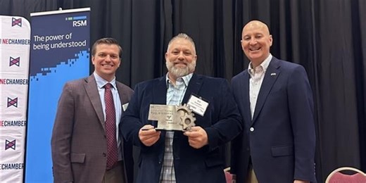 Valley Irrigation‘s ‘Valley Center Pivot’ named ’Coolest Thing Made in Nebraska'