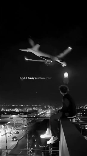 Sweater Weather - The Neighbourhood | lyrics | aesthetic | whatsapp Status | English songs | slowed