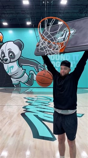 New life hack unlocked 😂✌️ | Dude Perfect